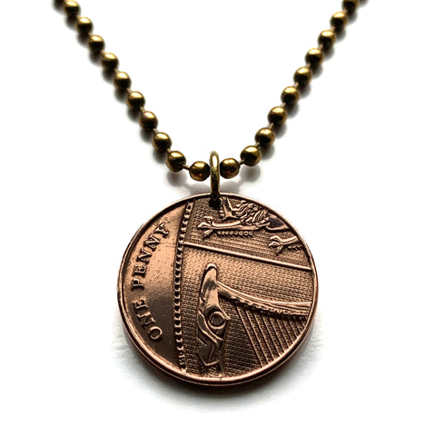 2012 United Kingdom Great Britain 1 Penny coin pendant Irish Celtic harp Cláirseach English lions British Royal Shield Northern Ireland Belfast England London Manchester Derry Liverpool Greater Craigavon Birmingham Newtownabbey Bangor Southampton n000598