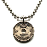 1927 Norway Norge Noreg Norsk 25 Ore coin pendant Norwegian crown letter H number 7 Oslo Bergen Stavanger Sandnes Trondheim Drammen Fredrikstad Sarpsborg Bokmal Nynorsk Porsgrunn Skien Kristiansand Alesund Tonsberg Nordic Scandinavia Vikings Norse n000425