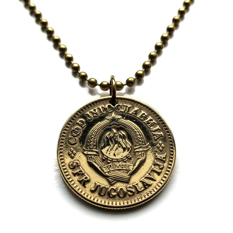 1981 Yugoslavia Jugoslavija Југославија 50 Para coin pendant socialist republics Serbia Croatia Macedonia Slovenia Montenegro Bosnia & Herzegovina Kosovo Belgrade Sarajevo Zagreb Skopje Ljubljana Vojvodina Podgorica Split Sušak South Slavic Balkan n003078