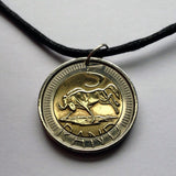2005 South Africa 5 Rand coin pendant wildebeest gnu antelope Cape Town Pretoria Bloemfontein Azania Johannesburg Port Elizabeth Vereeniging Soshanguve Gauteng Limpopo Nguni Bantu Zulu Afrikaan safari Table Mountain n000718