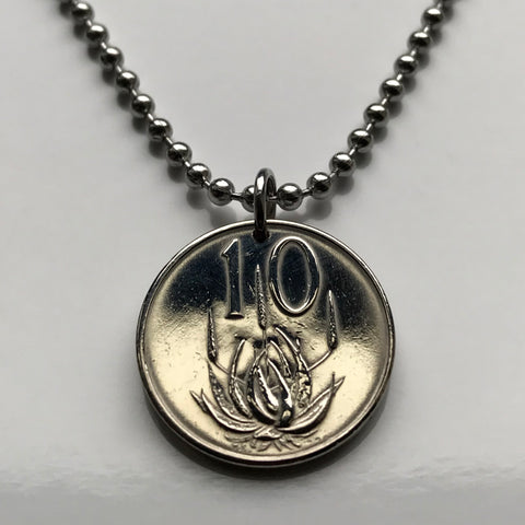 1977 South Africa 10 Cents coin pendant necklace jewelry Aloe Vera plant Cape Town evergreen flowering blossom botanical gardening garden n000568