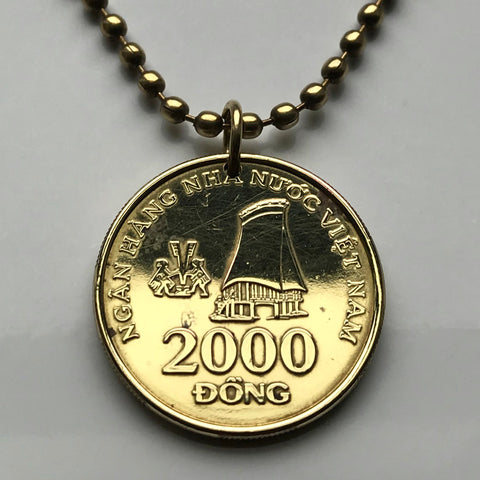 2003 Vietnam 2000 Dong coin pendant Highland Stilt House Rong house Tay Nguyen Đắk Lắk Hanoi Ho Chi Minh City Hoi An Indochina Da Nang, Hue, Nha Trang, Sapa, Phu Quoc, Phan Thiet n001644