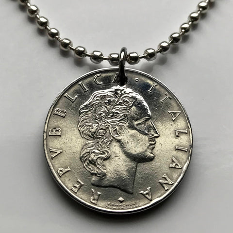 Italy 50 Lire coin pendant necklace Italian jewelry laureate Roman empire Rome Milan Florence Venice Verona Genoa Palermo Bologna Torino Napoli Parma Bari Perugia Cagliari San Gimignano Siena Modena Sorrento Capri Pisa Ancona Ferrara blacksmith n000383