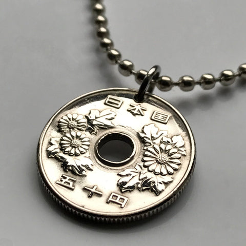 Japan Nippon Nihon 50 Yen coin pendant necklace Japanese jewelry Chrysanthemum flower chrysanths mums Tokyo Osaka Kobe Nagoya Fukuoka Okinawa Sapporo Hiroshima Chiba Shibuya Kyoto Sendai Akita Yokohama n000357