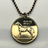 1986 Ireland 20 Pence coin pendant hunting horse Irish harp Dublin Gaelic Drogheda Swords Dundalk Ulster stallion thoroughbred n000253