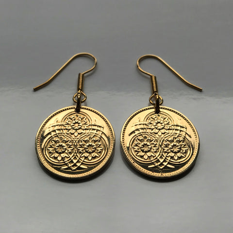 Guyana 5 Cents coin earrings jewelry Guyanese Lotus Flower blossom Anna Regina Bartica Paradise Caribbean East Indian flowering plant e000255