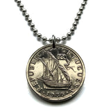 Portugal 5 Escudos coin pendant Portuguese caravela sailing ship galleon Quinas castles Lisboa Oporto Braga Évora Faro Vasco da Gama Mirandese n001538