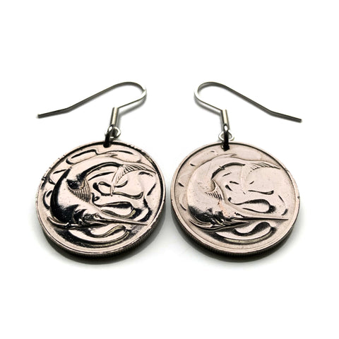 Singapore Singapura 20 Cents coin earrings swordfish broadbills billfish marlin sports fishermen Bedok Lion City Yishun Choa Chu Kang Punggol Ang Mo Kio Bukit Batok Malay Queenstown Bukit Merah Woodlands Jurong Tampines Sengkang Hougang Pasir e000615