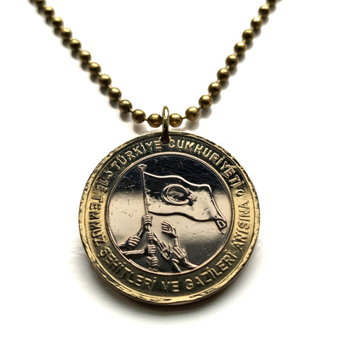 2016 Turkey Türkiye 1 Lira coin pendant Turkish flag coup attempt In memory of 15th July martyrs & veterans Istanbul Ankara Marmaris Mardin n003891