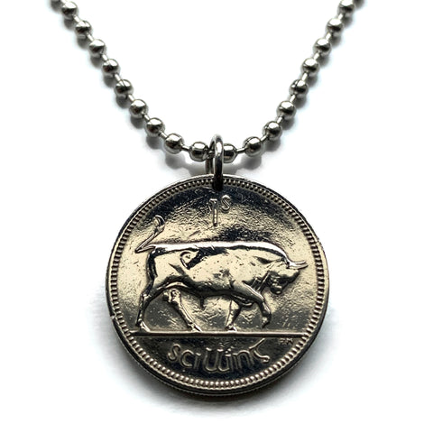 1964 Ireland Éire 1 Shilling coin pendant necklace jewelry Irish bull Cláirseach Gaelic Celtic harp Dublin Cork Limerick Galway Waterford Derry Drogheda Swords Guinness Hibernia Dundalk Munster Ulster Connacht shamrock Saint Patrick's Day n000255