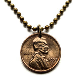 1951 USA United States of America Wheat Penny 1 Cent coin pendant necklace jewelry president Abraham Lincoln American Civil War Union the North Gettysburg Kentucky Indiana Washington New York Illinois n003038