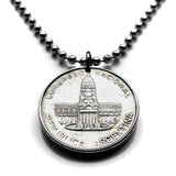 1984 Argentina 1 Peso coin pendant Palacio del Congreso Parliament Buenos Aires Balvanera Monserrat Corrientes Once Septiembre Miserere Abasto San Nicolás Plaza de Mayo San Telmo Puerto Madero Retiro Barracas Calle Defensa Mar del Plata Quilmes n003798