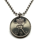 1962 Denmark Danmark 25 Ore coin pendant Danish royal crown initial R F Danes Copenhagen Aarhus Odense Aalborg Scandinavian Vikings Nordic Zealand Randers Kolding Danskere Funen Faroese Vendsyssel Thy Norsemen Jutland Cimbrian Amalienborg Palace n003881
