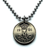 Dinamarca Danmark 10 Ore moneda colgante collar joyería inicial M Corona danesa Danes Copenhague Aarhus Odense Aalborg Zelanda Fionia Feroe Amalienborg Langelinie muelle Escandinavia Nórdico nórdico Danskere Viking n000158