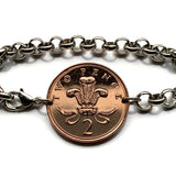 Wales Vereinigtes Königreich Großbritannien 2 Pence Münze Anhänger Halskette Schmuck Prinz von Wales Straußenfedern Walisisches Abzeichen Federbusch Cardiff Swansea Newport Wrexham Barry Neath Anglesey Conwy Caernarfon Caerphilly Castle n000236
