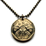 1995 Singapore Singapura 1 Dollar coin pendant Rosy Periwinkle Blossom flower Lion City Bedok Tampines Jurong West Sengkang Woodlands n002728
