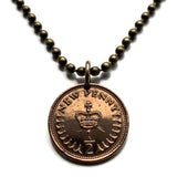 1971 England United Kingdom Great Britain 1/2 New Penny coin pendant English House of Tudor crown London Manchester Birmingham Leeds Sheffield Yorkshire Liverpool Southampton Nottingham Newcastle Coventry Bristol Leicester n000552