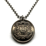 1967 Dominican Republic 25 Centavos coin pendant necklace jewelry escudo Dominicano Santo Domingo Santiago Cibao La Vega Ciudad Colonial San Pedro de Macorís La Romana Higüey Moca escudo bandera colgante n002625