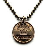 1973 Sweden Sverige 5 Ore coin pendant necklace Tre Kroner Swedish 3 crowns Stockholm Malmo Orebro Uppsala Linkoping Svear Svealand Swedes Gotaland Norrland Goteborg Scandinavia Nordic Vasteras Helsingborg Norrkoping Scania Vikings Norsemen Sami n000418