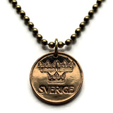 1973 Sweden Sverige 5 Ore coin pendant necklace Tre Kroner Swedish 3 crowns Stockholm Malmo Orebro Uppsala Linkoping Svear Svealand Swedes Gotaland Norrland Goteborg Scandinavia Nordic Vasteras Helsingborg Norrkoping Scania Vikings Norsemen Sami n000418