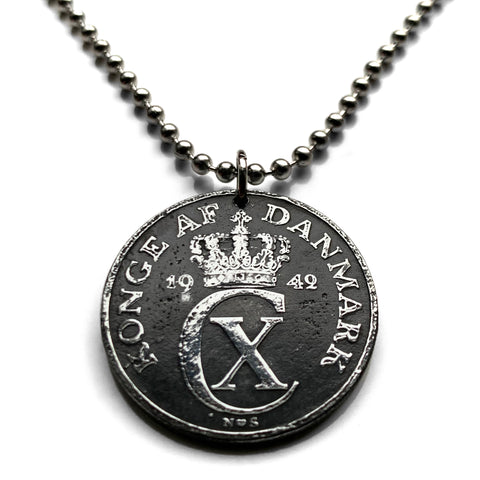 1942 Denmark 5 Ore coin pendant Danish initial CX crown Copenhagen Danes Scandinavian Nordic Faroese Aalborg Baltic king queen n003008
