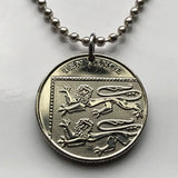 2017 England United Kingdom Great Britain 10 Pence coin pendant necklace English lions London Manchester Birmingham Sheffield Liverpool Leeds Newcastle Reading Portsmouth Norwich Essex Kent n002256