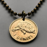 1974 Tonga 1 Seniti coin pendant necklace Tortoise Turtle Tu'i Malila Tongan Tongatapu Melanesian western Oceania Nukuʻalofa n003943
