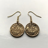 South Africa 20 Cents coin earrings King Protea flower plant Cape Town Johannesburg Pretoria Bloemfontein Port Elizabeth Limpopo Soweto Limpopo Nguni Bantu Zulu isiXhosa Afrikaans e000380