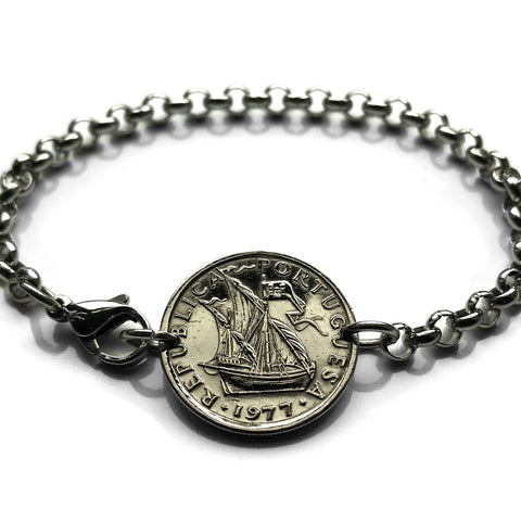 Portugal 2-1/2 Escudos coin bracelet Portuguese caravela ship Quinas Lisboa Porto Braga Sintra Faro Coimbra Funchal Aveiro Guimarães Ponta Delgada Faro Ourique Mirandese Lagos Fatima b000069