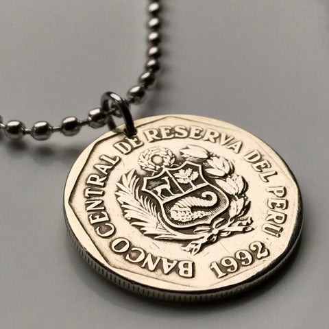1992 Peru 1 Sol coin pendant Peruvian escudo llama Cuzco Lima Puno alpaca Quechua Inca Ica Paracas Huaraz Cajamarca Iquitos Cusco n002562