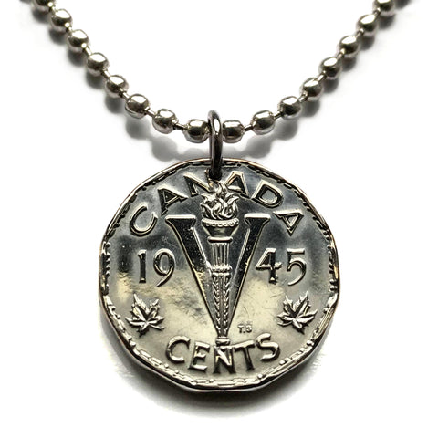 1945 Canada 5 Cent coin pendant World War 2 Allied Victory initial V maple leaves Toronto Montreal Vancouver Calgary Edmonton Ottawa Québec Winnipeg Hamilton Ontario Manitoba Alberta Halifax British Columbia Nova Scotia New Brunswick Victoria n001257