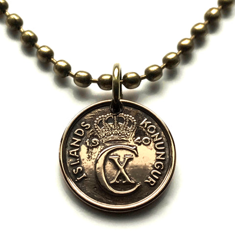 1940 Iceland 1 Eyrir coin pendant Ísland Reykjavík initial C X Icelandic crown Scandinavian red blue cross shield WWII necklace n002527