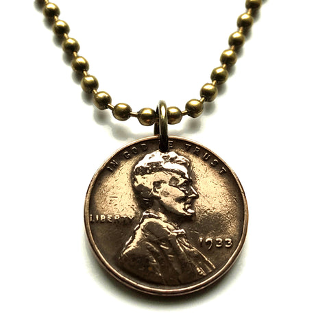 1936 1946 or 1957 USA United States of America Wheat Penny 1 Cent coin pendant necklace jewelry president Abraham Lincoln American Civil War Union the North Gettysburg Kentucky Indiana Washington New York Illinois n003038