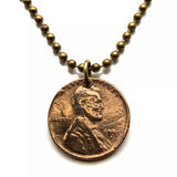 1951 USA United States of America Wheat Penny 1 Cent coin pendant necklace jewelry president Abraham Lincoln American Civil War Union the North Gettysburg Kentucky Indiana Washington New York Illinois n003038