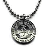 Ostdeutschland Deutschland 10 Pfennig Münzanhänger Halskette Schmuck Berliner Mauer Leipzig Dresden Ampelmann Meck-Pomm Chemnitz Magdeburg Rostock Halle Erfurt Potsdam Schwerin Sowjetisches sozialistisches kommunistisches Sachsen n002380