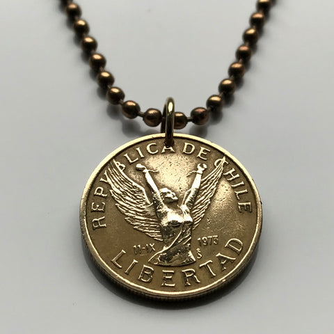 1988 Chile 10 Pesos coin pendant Chilena libertad Mapuche Santiago Antofagasta Rancagua Temuco Rapa Nui Arica Iquique n000482