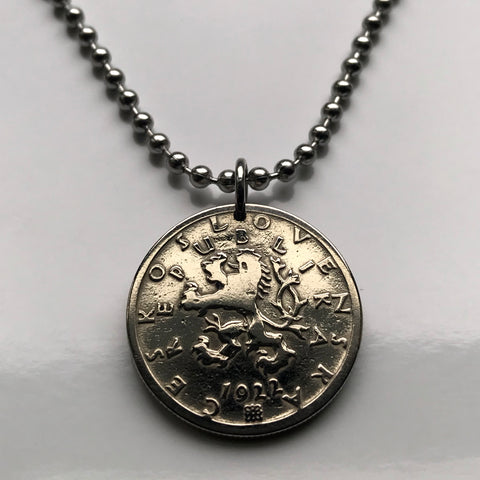 1922 Czechoslovakia 50 Haleru coin pendant necklace jewelry Czech lion Slovak shield Praha Charles Square Karlštejn Castle Kutná Hora Hradčany n000183_b
