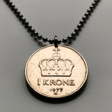 Norway Norge Noreg 1 Krone coin pendant necklace jewelry Norwegian crown Oslo Bergen Nynorsk Bokmål Stavanger Sandnes Nordic Scandinavian king queen Lillehammer Drammen Fredrikstad/Sarpsborg Hordaland Sami Norsemen Viking Trondheim Den norske løve n000173