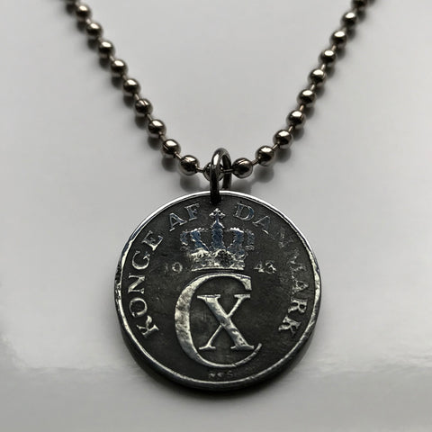 1943 Denmark Danmark 2 Ore coin pendant necklace jewelry World War 2 era German Nazi occupation Danish crown initial CX Danskere Copenhagen Danes Jutland Vikings Norsemen Aarhus Odense Aalborg Scandinavian Nordic Faroese Aalborg Esbjerg Roskilde n002967