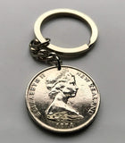 1977 New Zealand 20 Cents coin pendant necklace jewelry Kiwi bird Wellington Marae Koruru Hawaiki North South Island haka dance endemic cute n000256