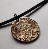 1938 Sweden Sverige 2 Ore coin pendant necklace jewelry Swedish crown initial G Stockholm Västerås Helsingborg Norrköping Smolandia Nordic Norsemen Baltic king queen sami n000090