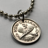 New Zealand 3 Pence coin pendant carved patu club Maori weapon Wellington Marae Koruru Hawaiki North South Island necklace n000927