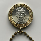 1997 Dominican Republic 5 Pesos coin pendant necklace jewelry Santo Domingo El Cibao Pico Duarte Cap Cana Saona Baní Moca caribbean beach n001438